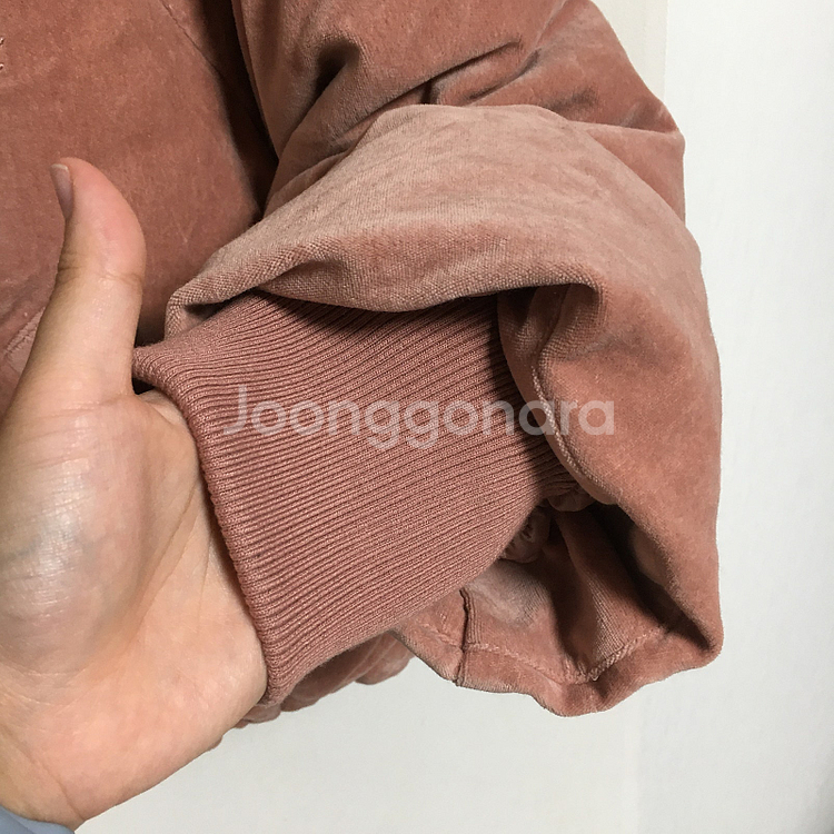 써스데이아일랜드 공효진 다운 패딩 S--2