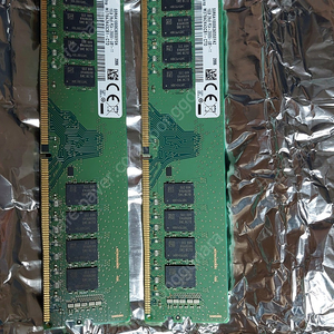 DDR4 16G 2장 (16기가 X 2) 팝니다.