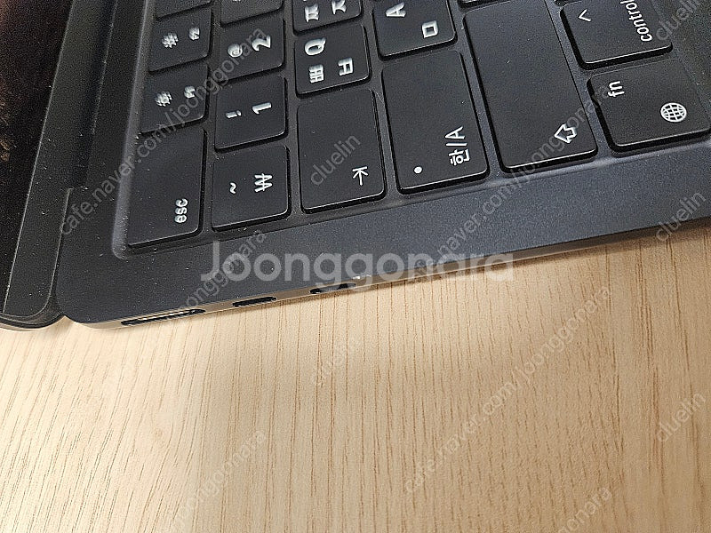 맥북 에어 13인치 M2 8G 256GB 미드나이트 (...--1