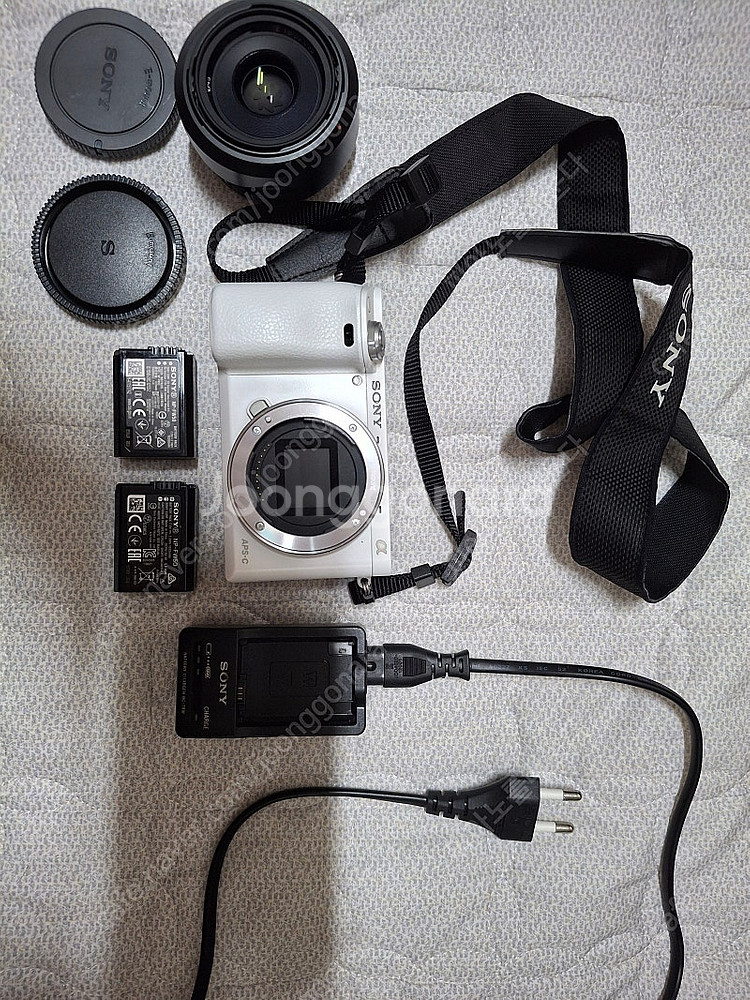SONY 알파 A6000(바디)+SONY 알파 sel3...--0