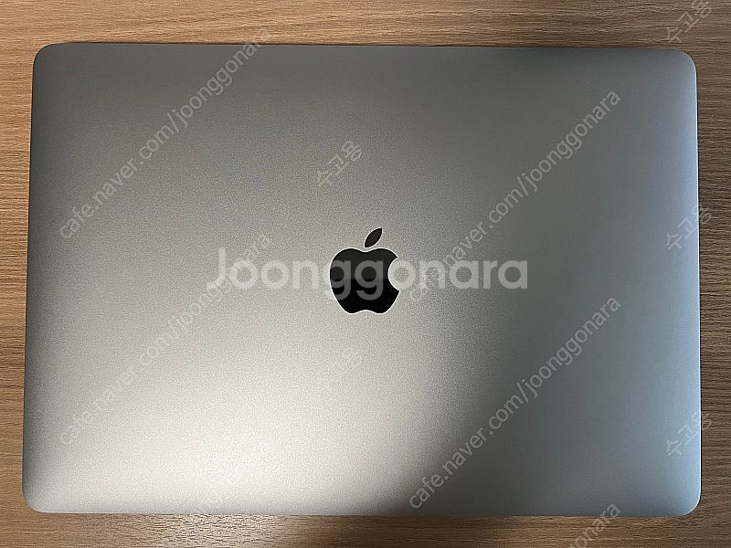 M1 맥북에어 8G / 512GB / 8코어--1