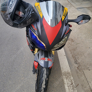 [급매]상태좋은 CBR1000RR 양도합니다