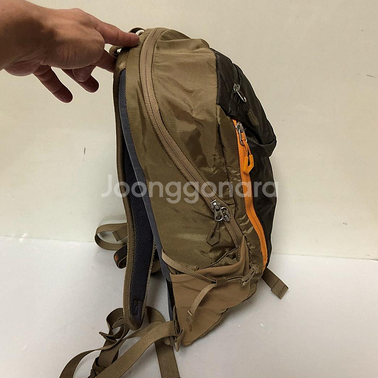 코오롱 등산배낭 23L--1