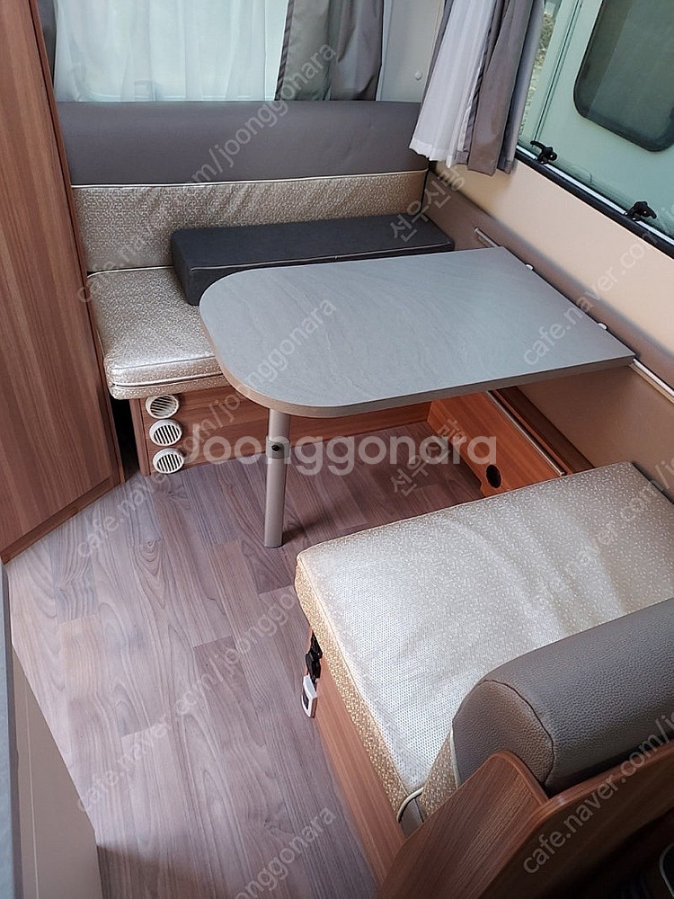 대구 중고 카라반 바인스버그 카라원390QD--5