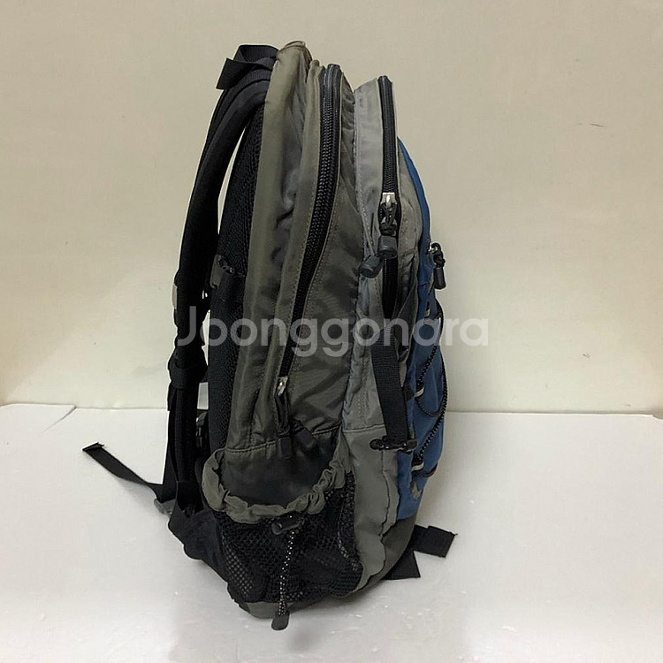 깨끗 노스페이스 등산배낭 30L--1