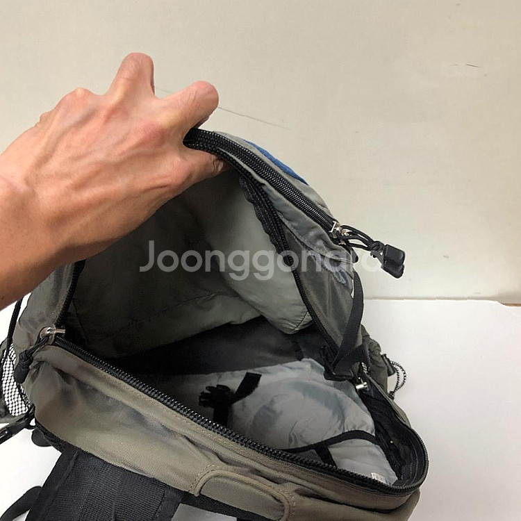 깨끗 노스페이스 등산배낭 30L--5