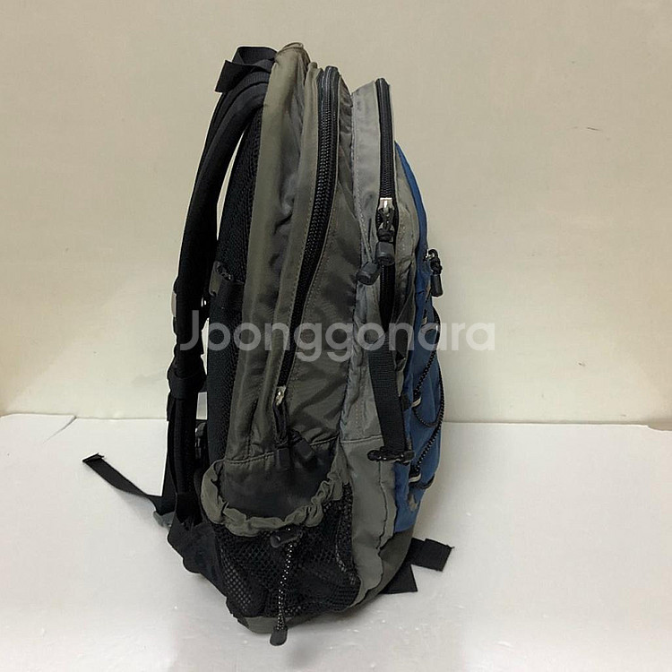 판매 노스페이스 등산배낭 30L--1
