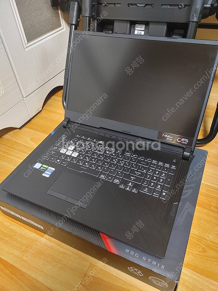 ASUS 17인치 게이밍 노트북--0