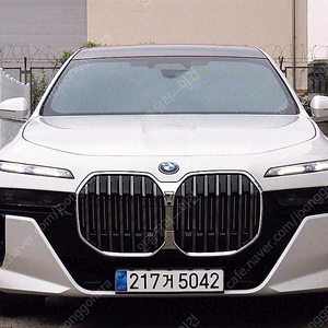 BMW7시리즈 (G70) 750e xDrive M 스포츠★여유자금★전액할부★저신용할부★신용회복★매입★대차★수출★리스★