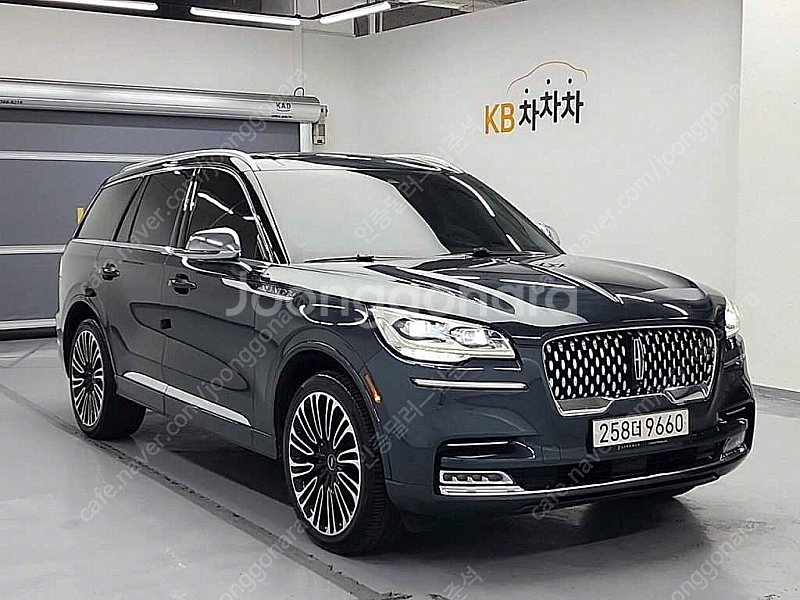 링컨에비에이터 2세대 3.0 블랙라벨 AWD (6인승)...--3