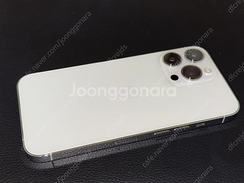 아이폰 13프로 256gb 화이트(배터리 100%)--1