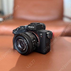 소니 카메라 렌즈 a7r4 + fe 24mm 2.8G 팝니다