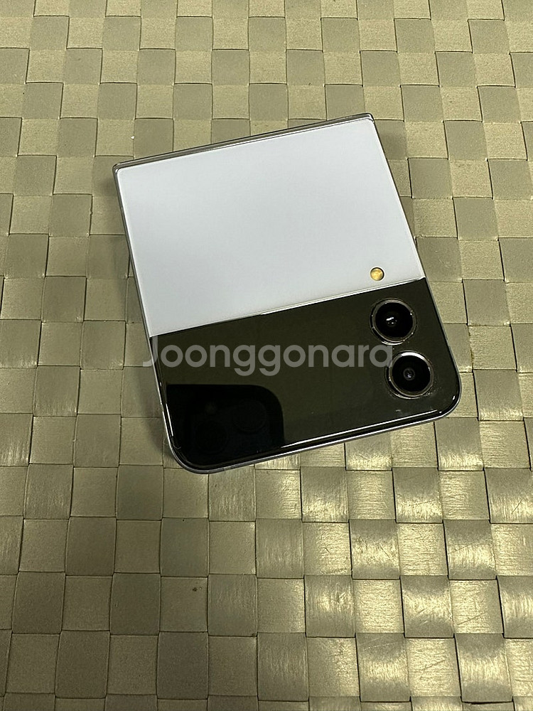 (KT)갤럭시Z플립4 256기가 블루색상 23년 11월...--5
