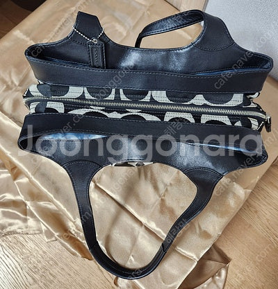 코치 숄더겸 토트백, 앤클라인 여성 토트백, 악어무늬 ...--4