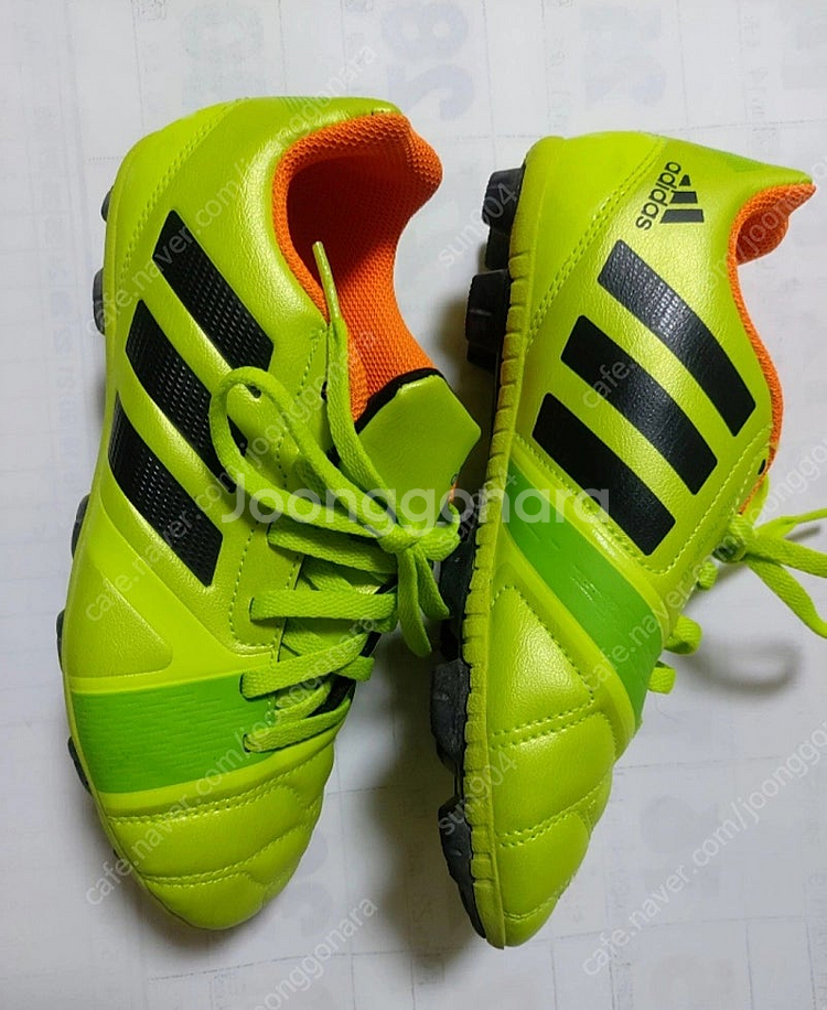 아디다스아동축구화nitrocharge 30 2.--1