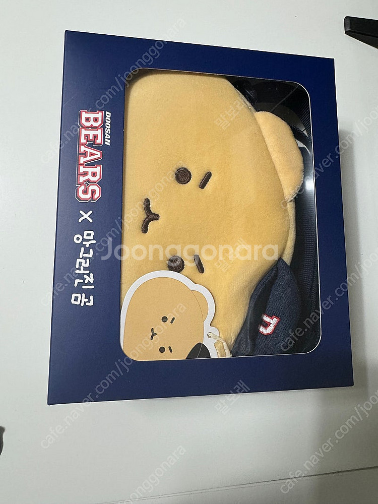 두산 망그러진곰 망곰 크로스백 팝니다--0