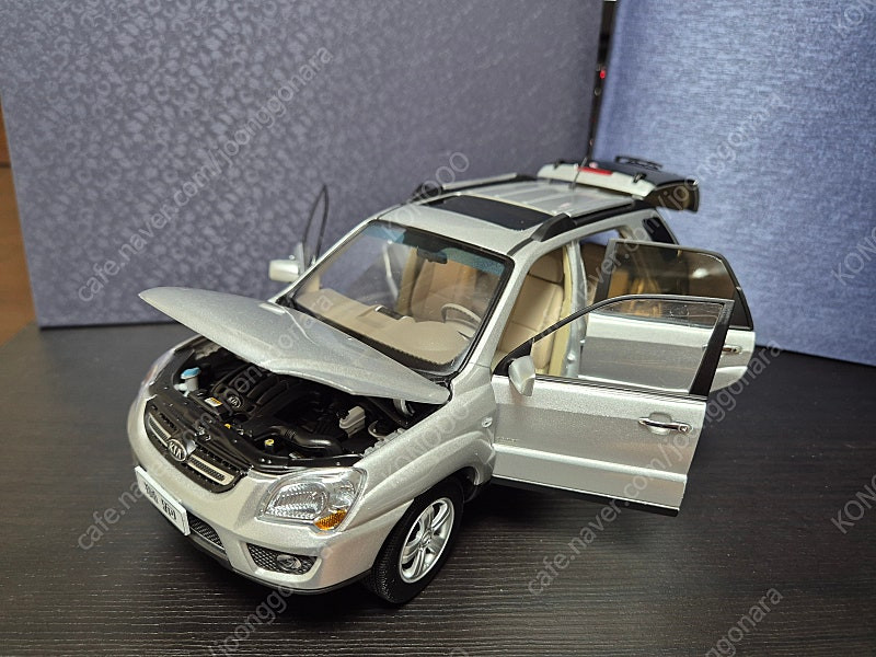 스포티지 1:18다이캐스트 판매합니다.--6