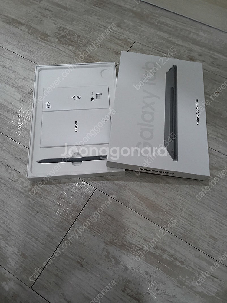 갤럭시탭s9 fe 5g 256기가 개봉만한 새거--0