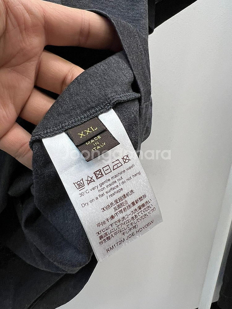 105) 루이비통 로고 반팔티/페이 이태리 패딩코트--5