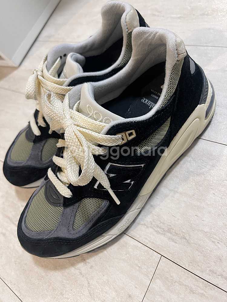 뉴발란스 990 v2 메이드인USA 블랙트루카모 235--3