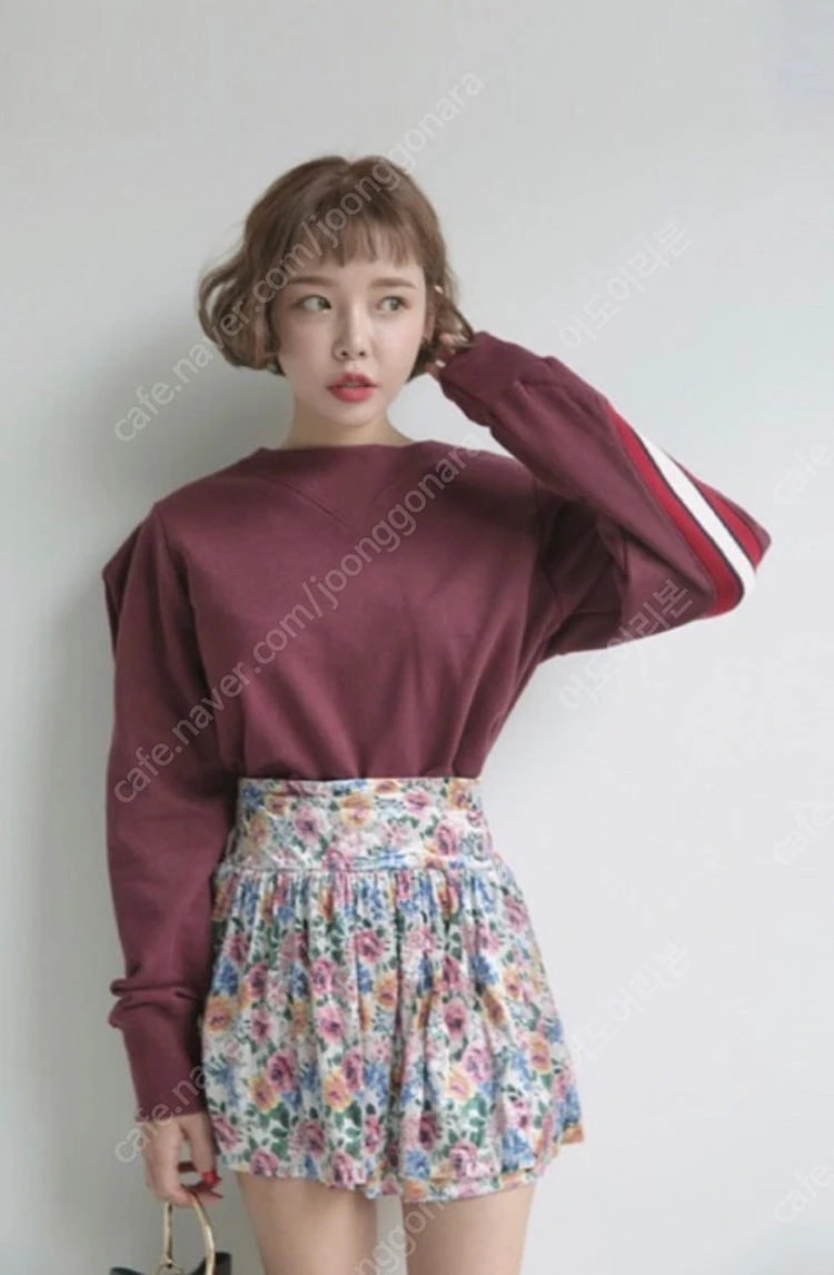 스타일난다 빈티지 플라워 미니 스커트 메이빈스 모코블링 비바문 프레클 모래하우스 플레따 팜므뮤즈 쵸퍼 페일제이드 스... 이미지