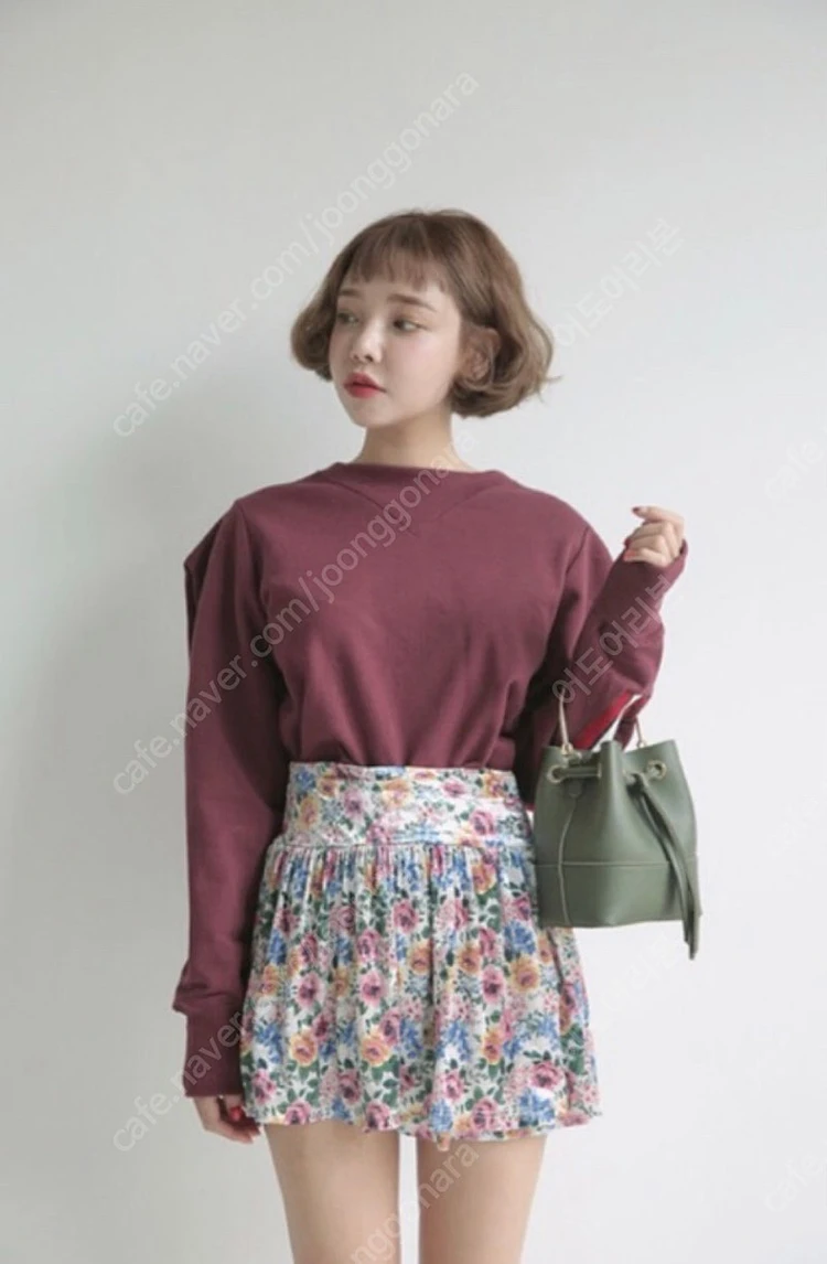스타일난다 빈티지 플라워 미니 스커트 메이빈스 모코블링 비바문 프레클 모래하우스 플레따 팜므뮤즈 쵸퍼 페일제이드 스... 이미지