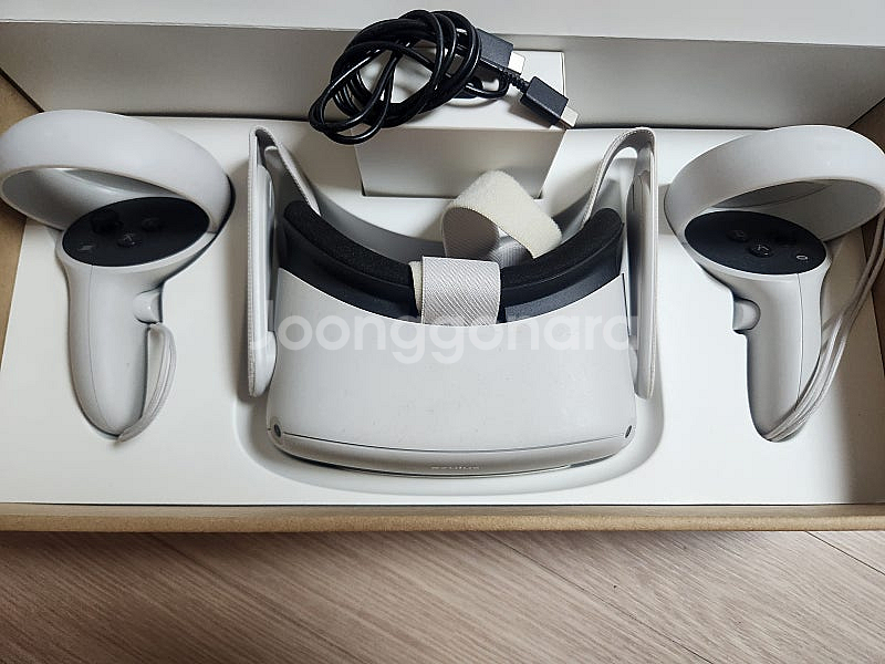 vr 오큘러스 퀘스트2 128gb 팝니다(정품)--0