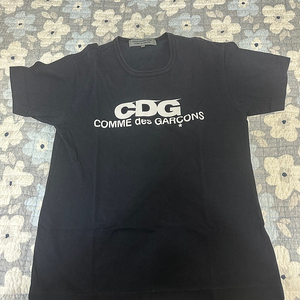 cdg 꼼데가르송 반팔