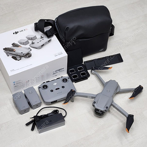 DJI 매빅 2S 플라이모어 콤보