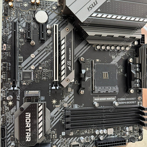 메인보드 msi b550m 박격포+마이크로닉스 클래식2 750W 80plus bronze 묶음으로 팝니다.