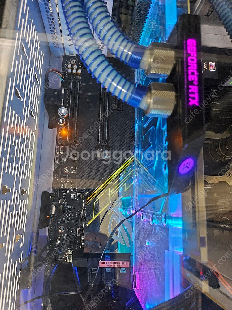 x299 ASUS ROG RAMPAGE VI EXTRE...--0