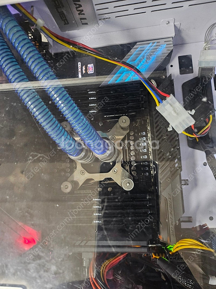 x299 ASUS ROG RAMPAGE VI EXTRE...--1