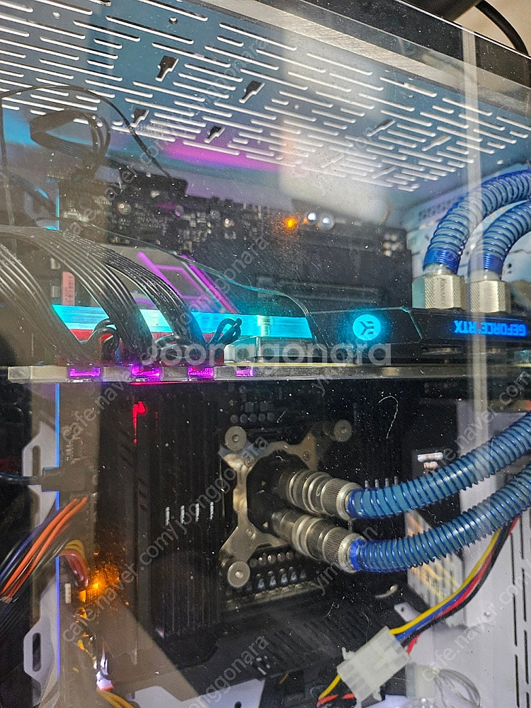 x299 ASUS ROG RAMPAGE VI EXTRE...--2