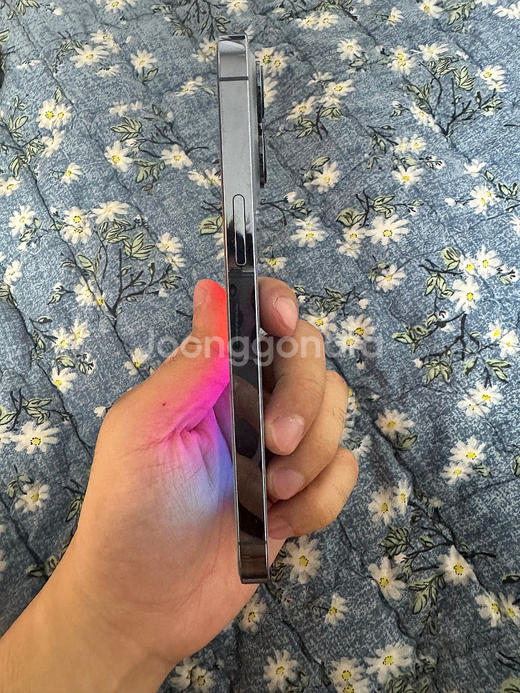 아이폰 13 프로 시에라블루 128G 팝니다.--1