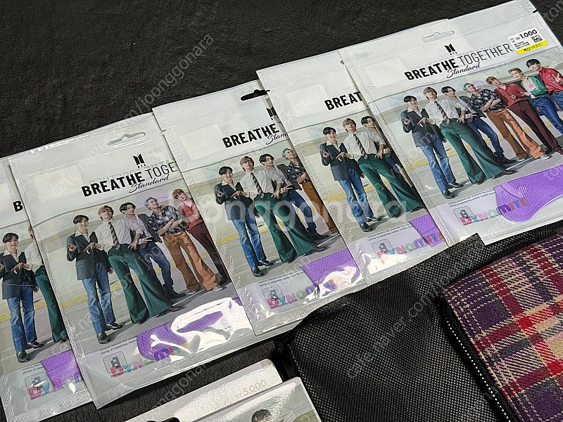스타벅스 BTS 콜라보 퍼플 노트북 파우치 새제품 팝니...--0