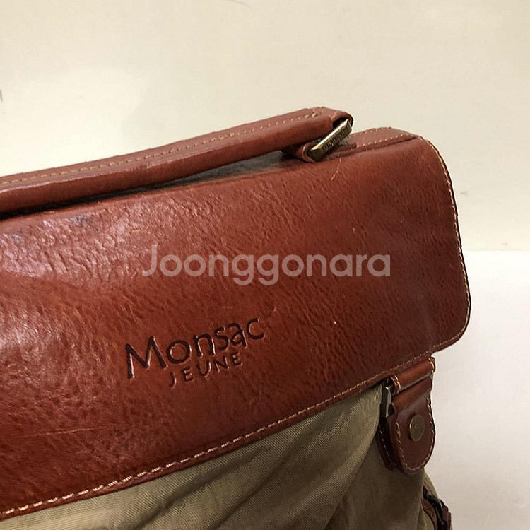 몽삭 백팩 상태좋음--5