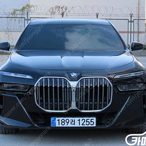 [BMW]7시리즈 (G70) 740i sDrive M 스포츠 (0톤) | 2023 | 8,300km년식 | 검정색 | 수원 | 13,599만원