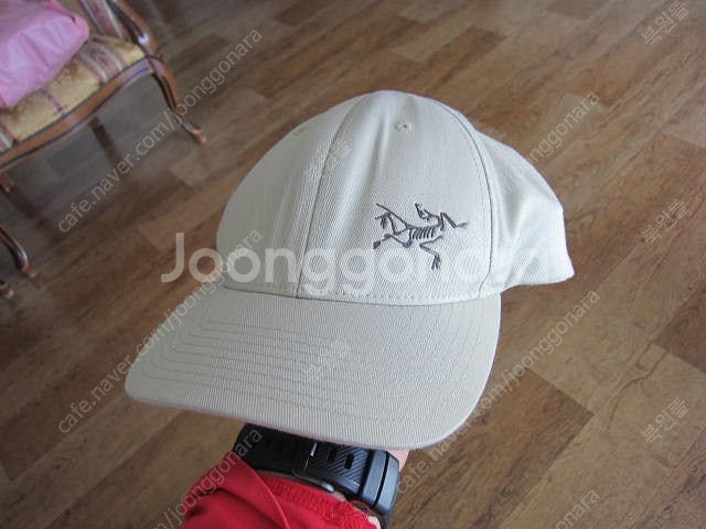 아크테릭스 베이지색 면모자 59센치 /신품수준(일본판)--0