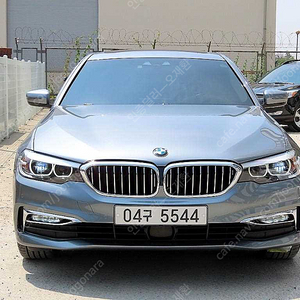 BMW5시리즈 (G30) 520i 럭셔리 (5인승)★중고차★할부★리스★전액할부★카드★탁송★24시간 상담가능★