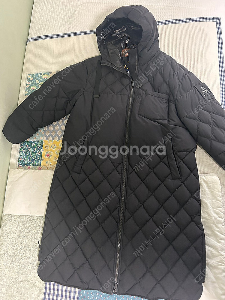 무스너클 경량 롱패딩--1