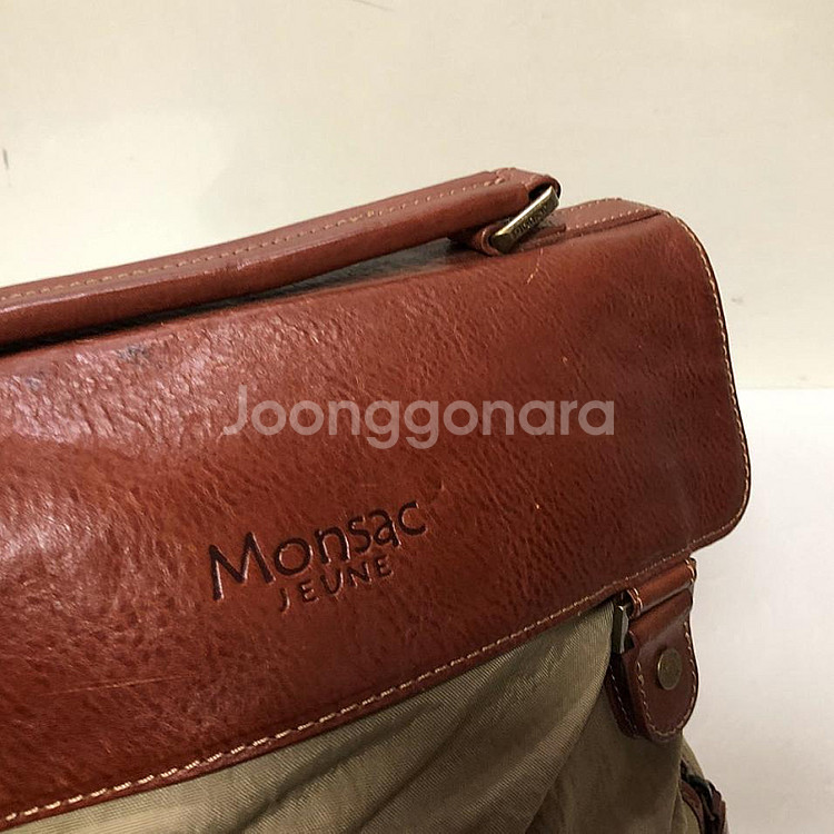 몽삭 백팩 상태좋음--5