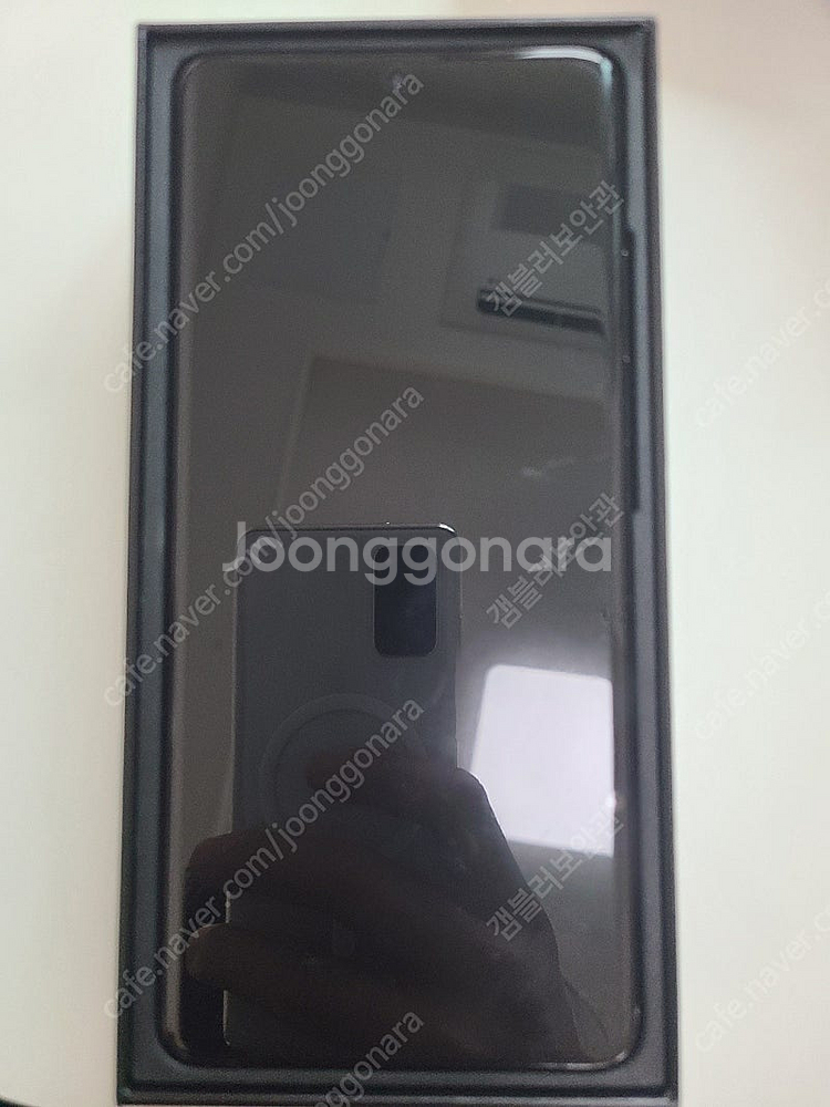 [신품급] 갤럭시S21 울트라 256G 블랙 팝니다.--1