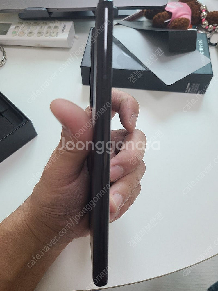 [신품급] 갤럭시S21 울트라 256G 블랙 팝니다.--3