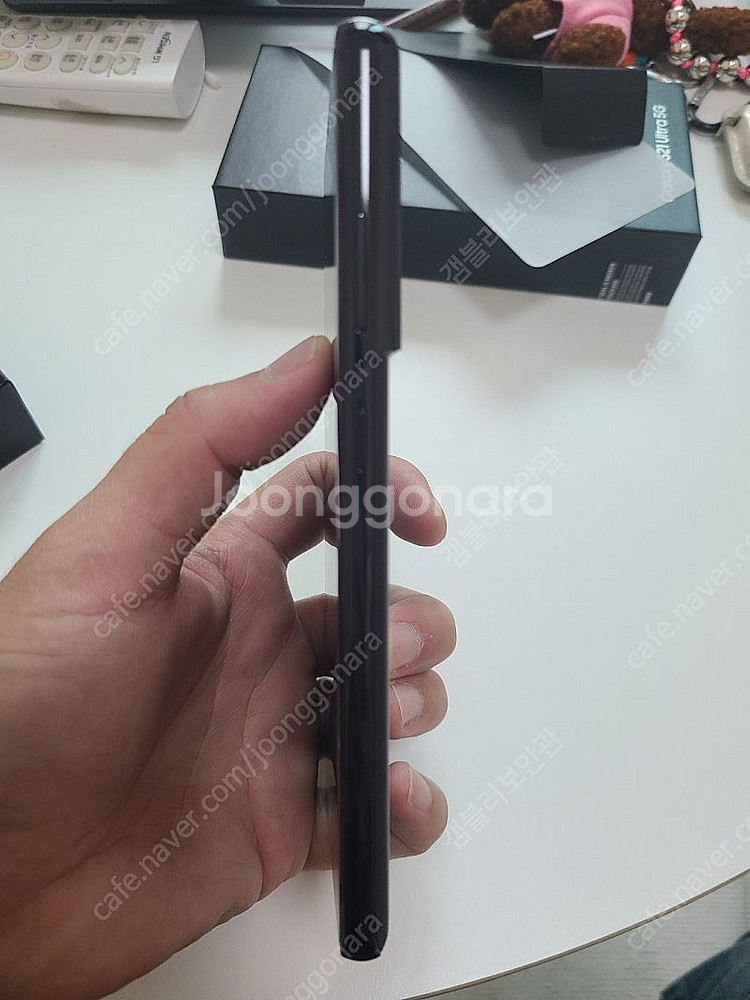 [신품급] 갤럭시S21 울트라 256G 블랙 팝니다.--4