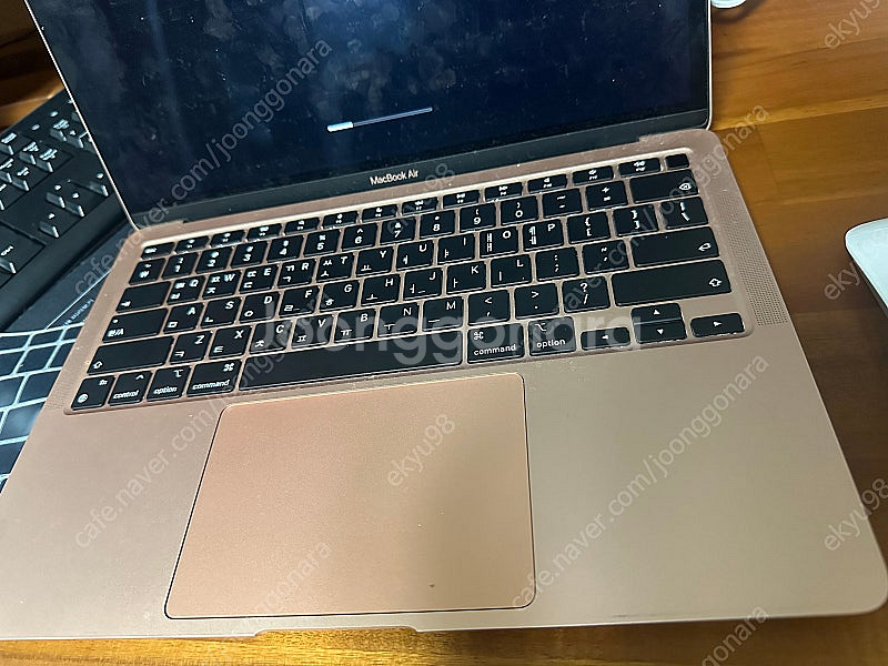 맥북 에어 M1 8 256GB--2