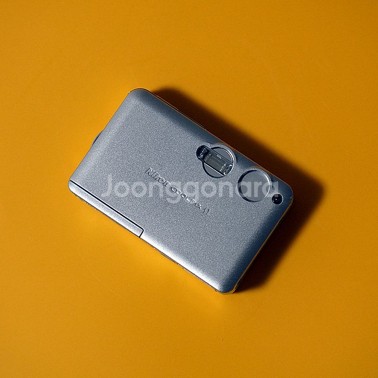 니콘 쿨픽스 s1 메탈실버 21만원 빈티지디카 디지털카메라--0