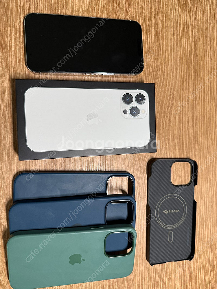 아이폰 13프로맥스 256GB 화이트--1