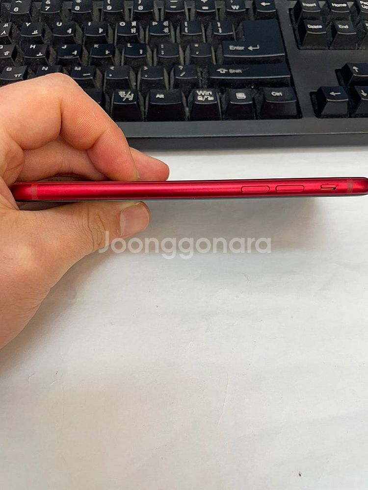 아이폰SE3 레드 128GB 상태좋은 중고27만팝니다.--6