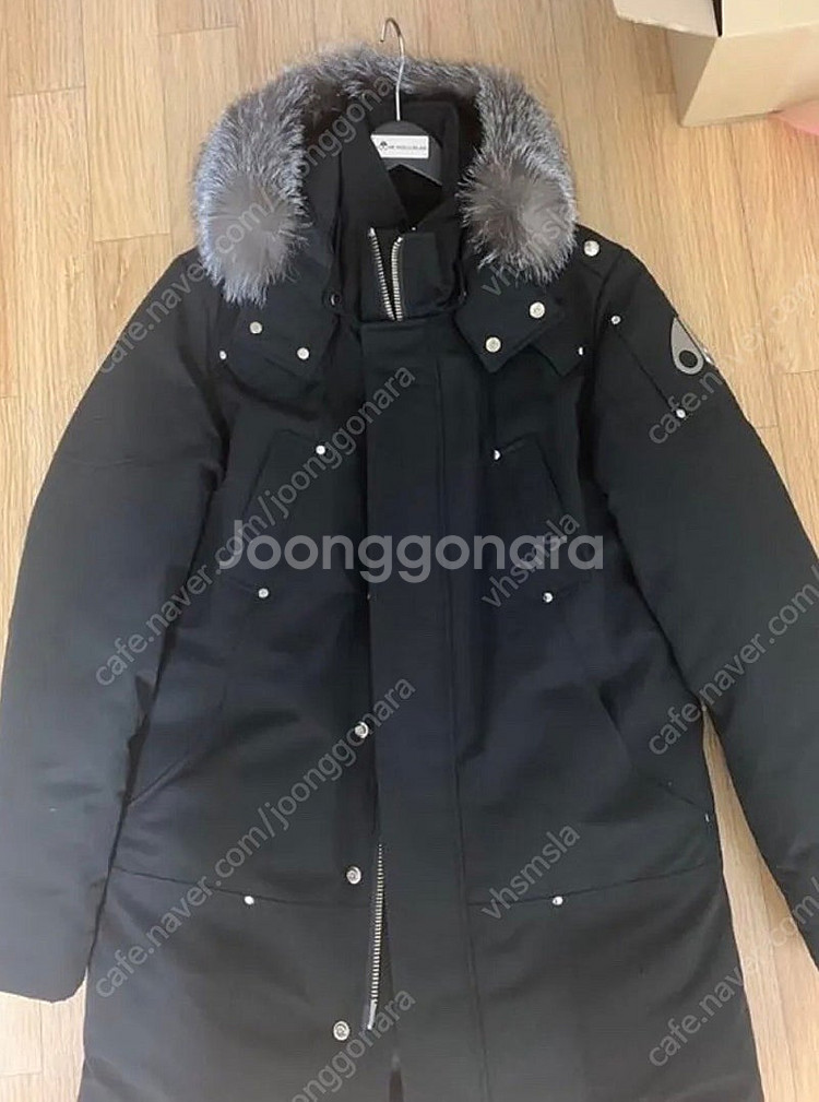 무스너클 롱패딩 스틸링 파카 여우퍼 s사이즈 29에 팝니다--0