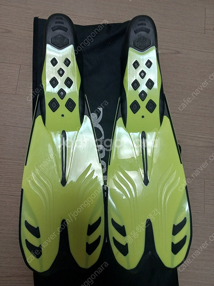 아레나 오리발 (38-39 사이즈)--1